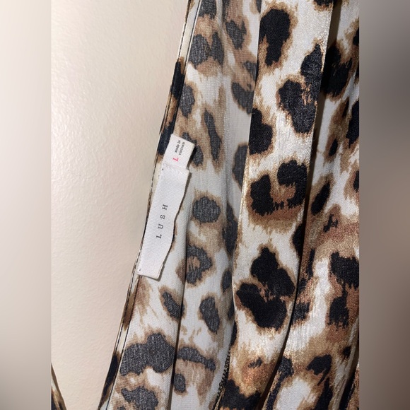 LUSH Animal Print Blouse - Picture 4 of 5